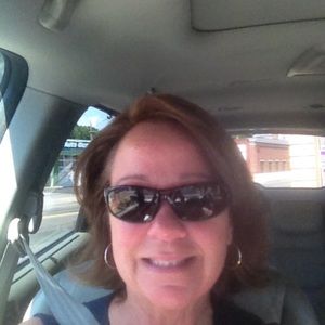 Meet your Posher, Patricia